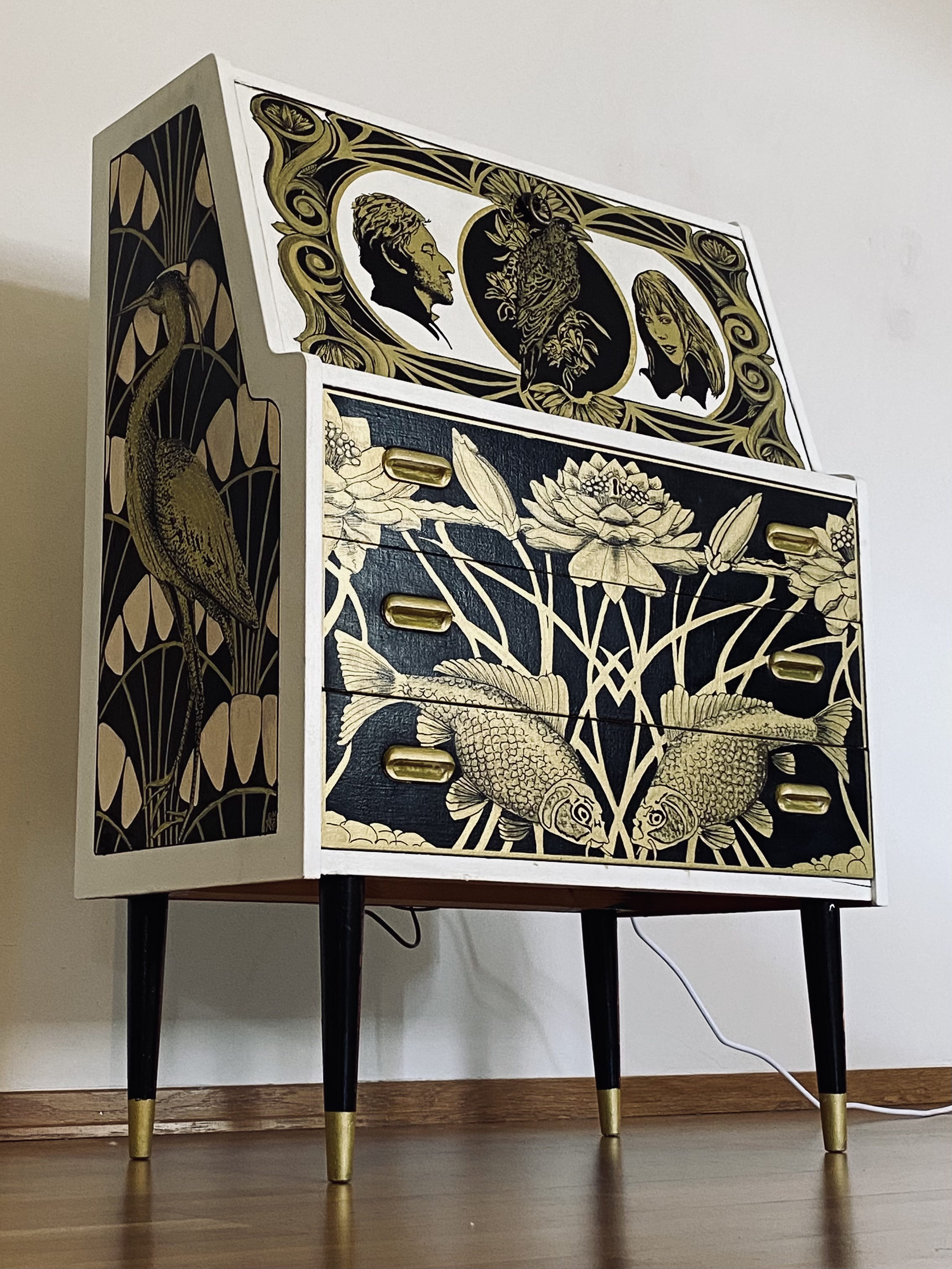 4b0207c9 8fa0 4f4b b619 905477d35115